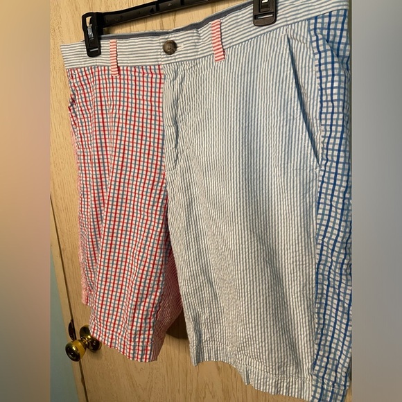 Vineyard Vines Mens Seersucker Shorts Breaker Short 9” Patchwork 33’ Red & Blue - Picture 2 of 11